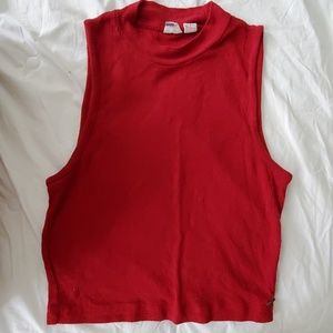 Top crop red summer medium